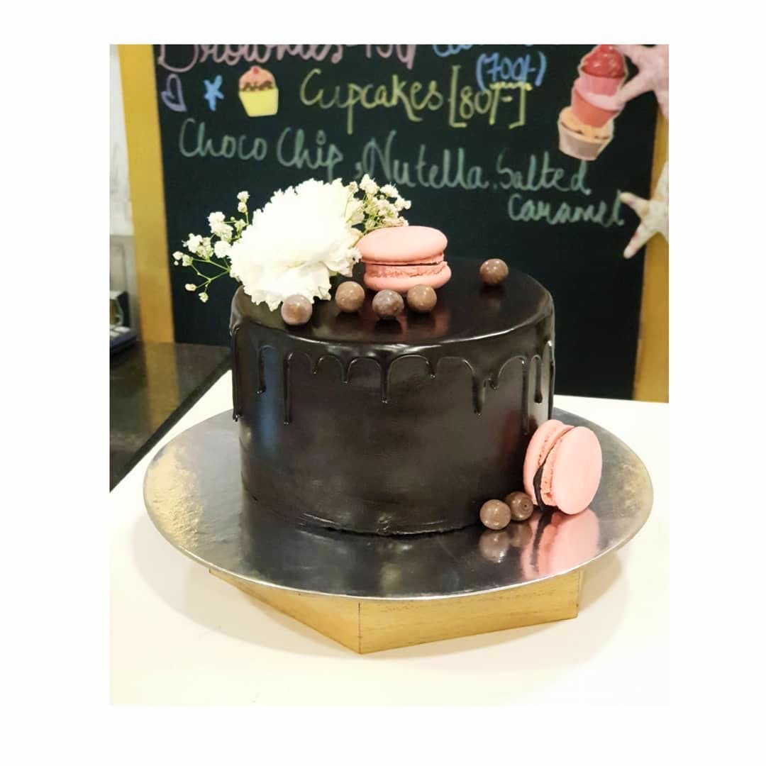 Order from Cake Dior online in Pune | Dunzo
