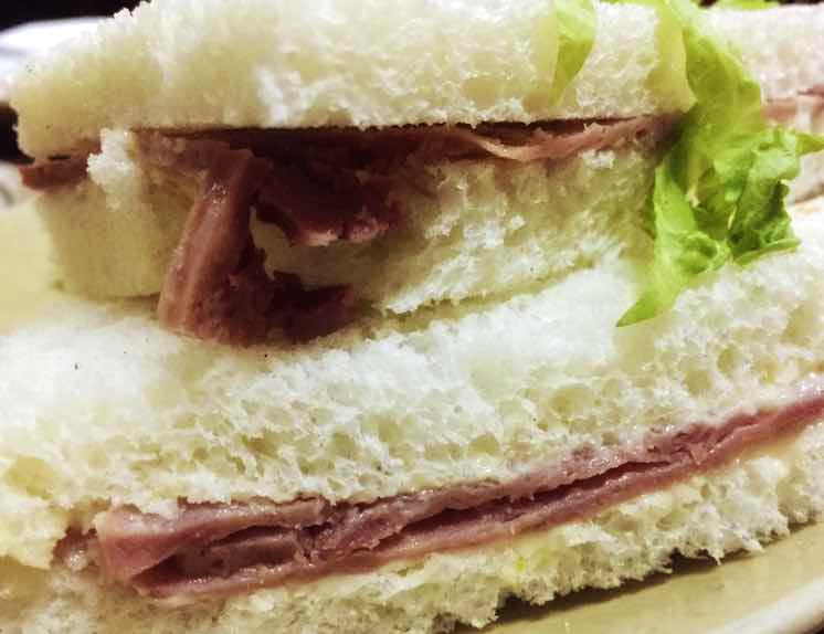 Enjoy Old-School Snacking With A Ham Sandwich And Hot Cocoa At Koshy's