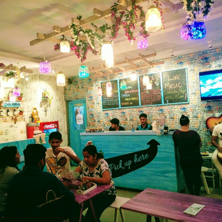 The Food Jar Is A Pretty Little Joint In Malad For Your Midnight Grub