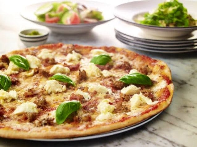 Dish,Food,Pizza,Cuisine,Ingredient,Pizza cheese,Flatbread,California-style pizza,Italian food,Recipe