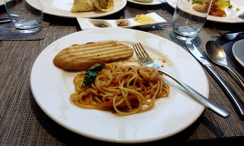 Dish,Food,Cuisine,Bigoli,Spaghetti,Ingredient,Bucatini,Italian food,Capellini,Pasta