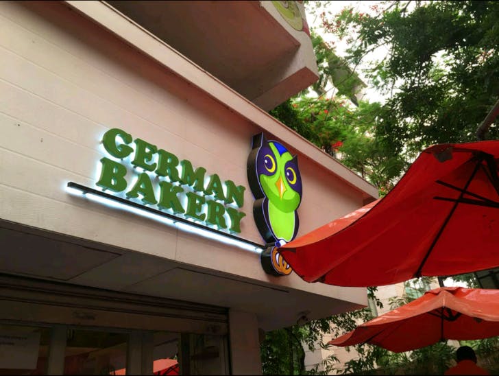 Plant,Restaurant,Building,Signage,Awning