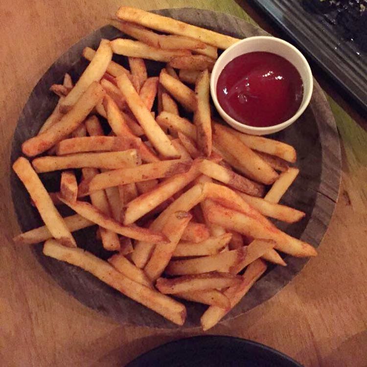 French fries,Junk food,Dish,Fried food,Fast food,Food,Cuisine,Side dish,Ingredient,Kids' meal