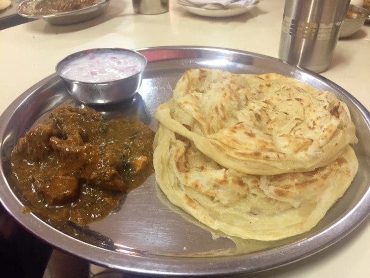 Dish,Food,Cuisine,Naan,Ingredient,Roti canai,Roti,Roti prata,Kerala porotta,Flatbread