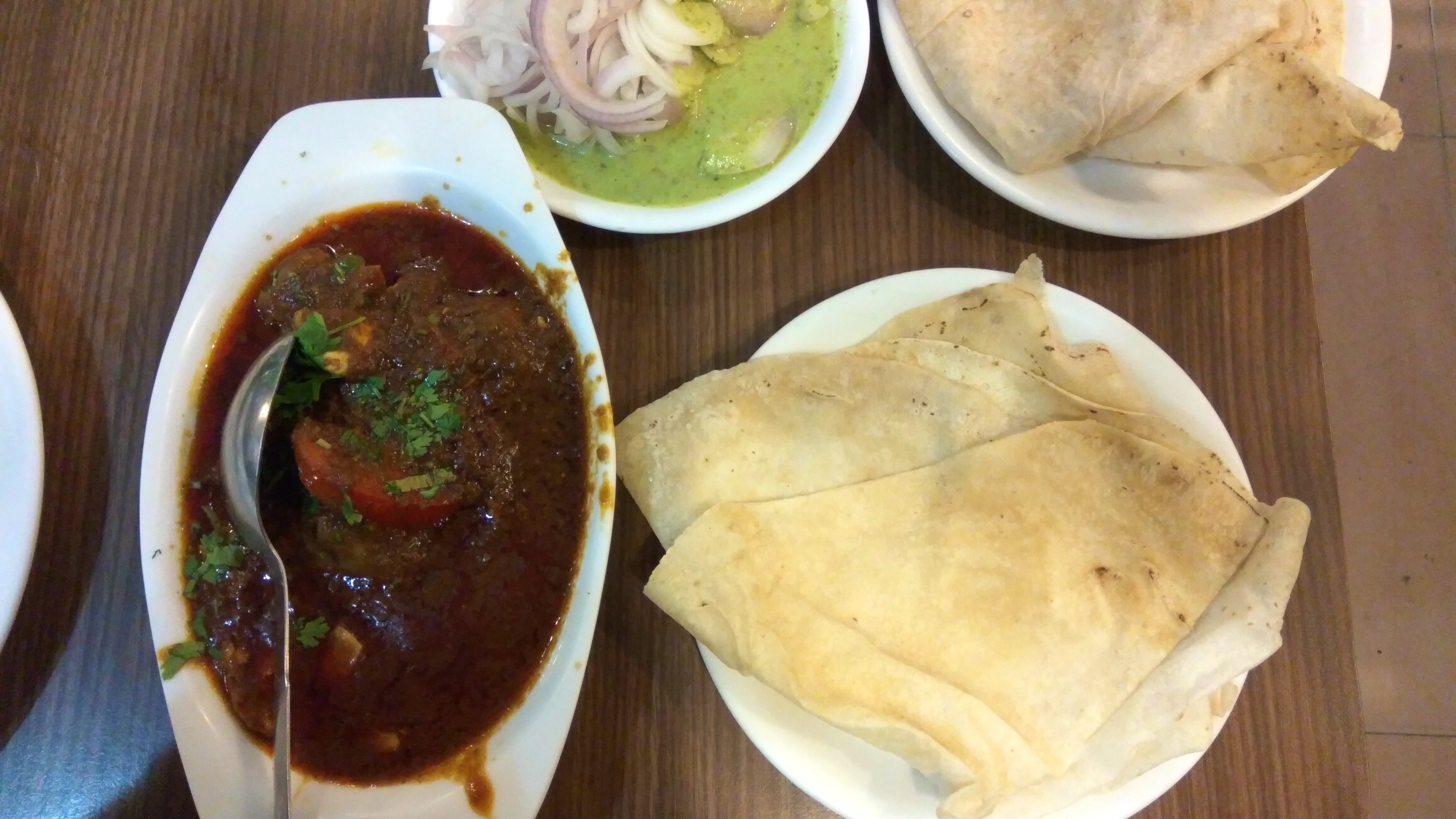 Dish,Food,Cuisine,Ingredient,Naan,Meal,Produce,Kulcha,Staple food,Indian cuisine