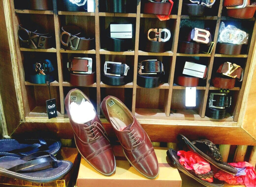 places to buy mens shoes