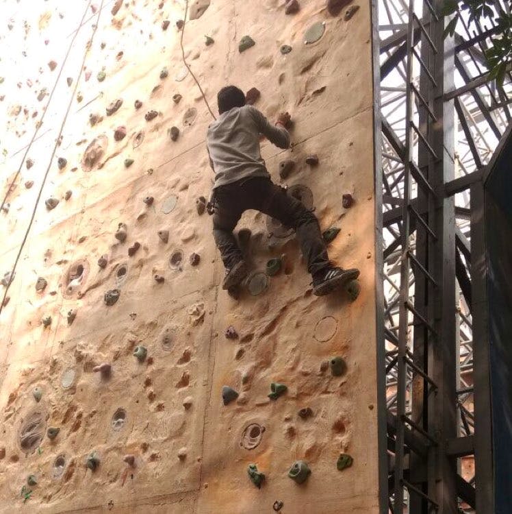 AdventureLovers, Try Rock Climbing At The Indian Mountaineering