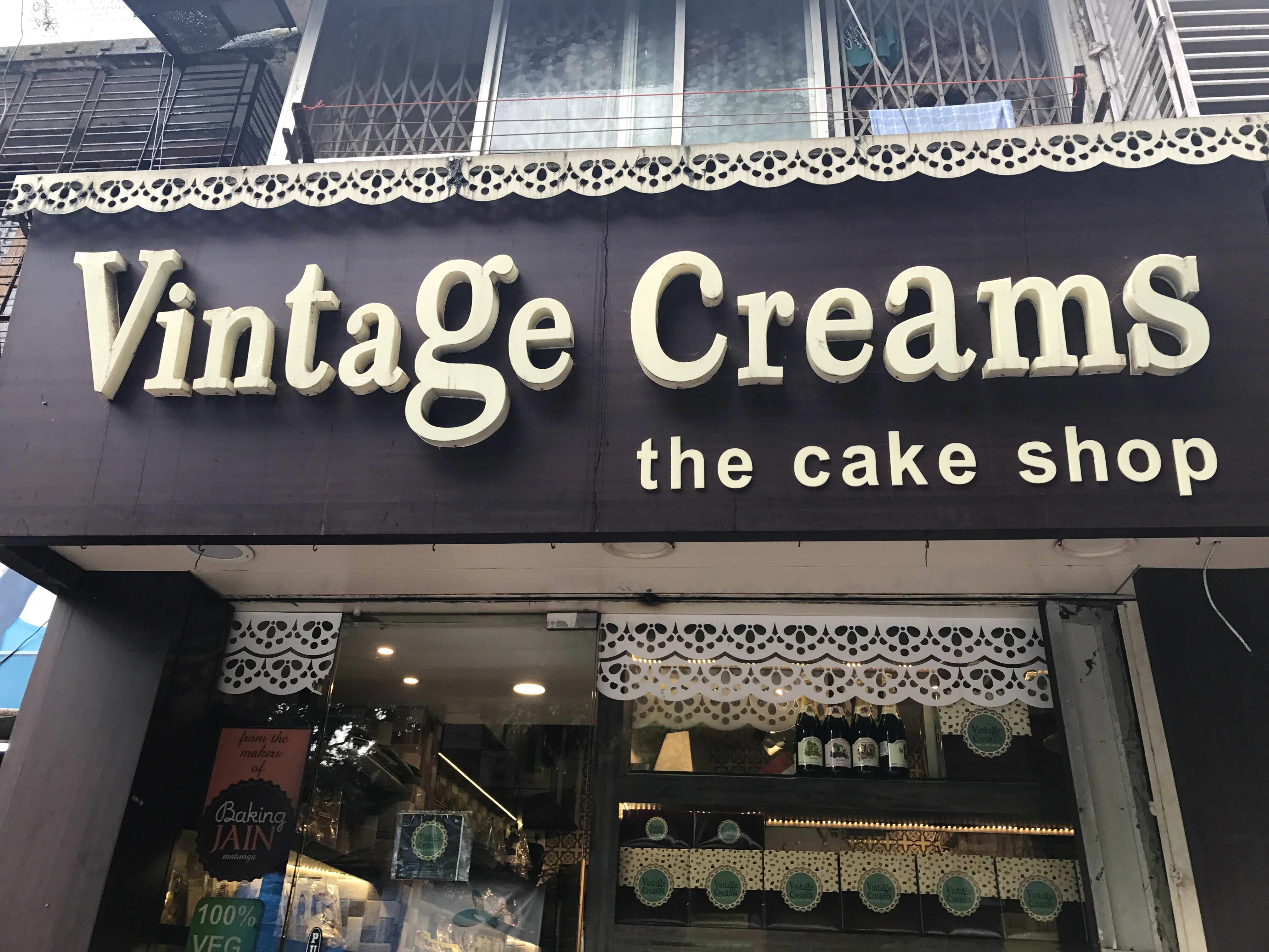 210 DEGREES CHURCHGATE- VEG GOURMET BAKERY IN MUMBAI - Travel And Food  Blogger