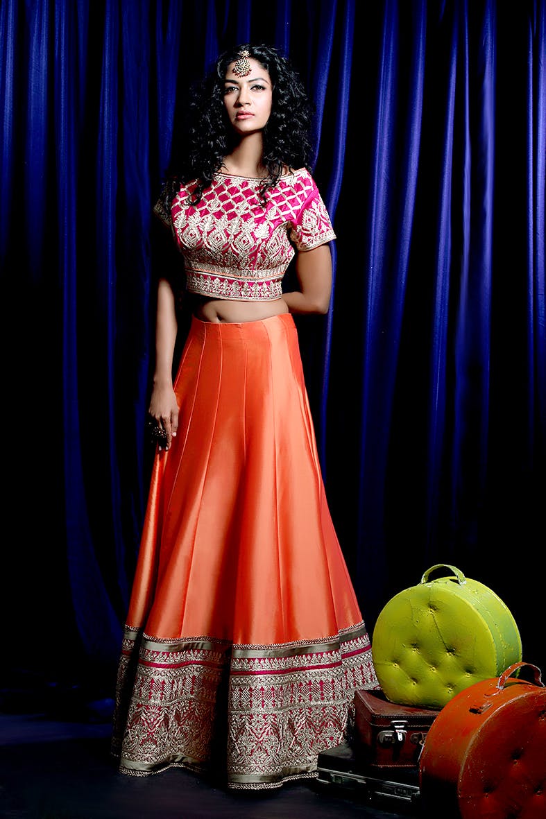shreeji nx Semi-Stitched Velvet Bridal Lehenga Choli, Size: Free Size at Rs  2500 in Mumbai