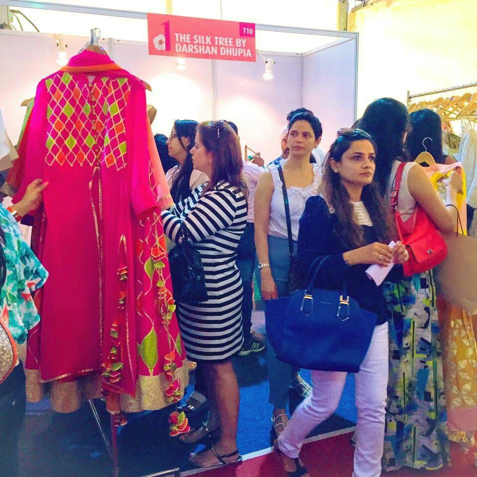 Clothing,Pink,Yellow,Fashion,Event,Formal wear,Magenta,Fashion design,Sari,Dress