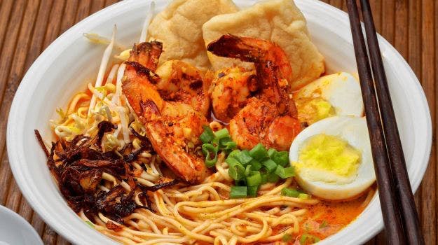 Dish,Food,Cuisine,Ingredient,Meat,Cao lầu,Produce,Wonton noodles,Recipe,Mee siam
