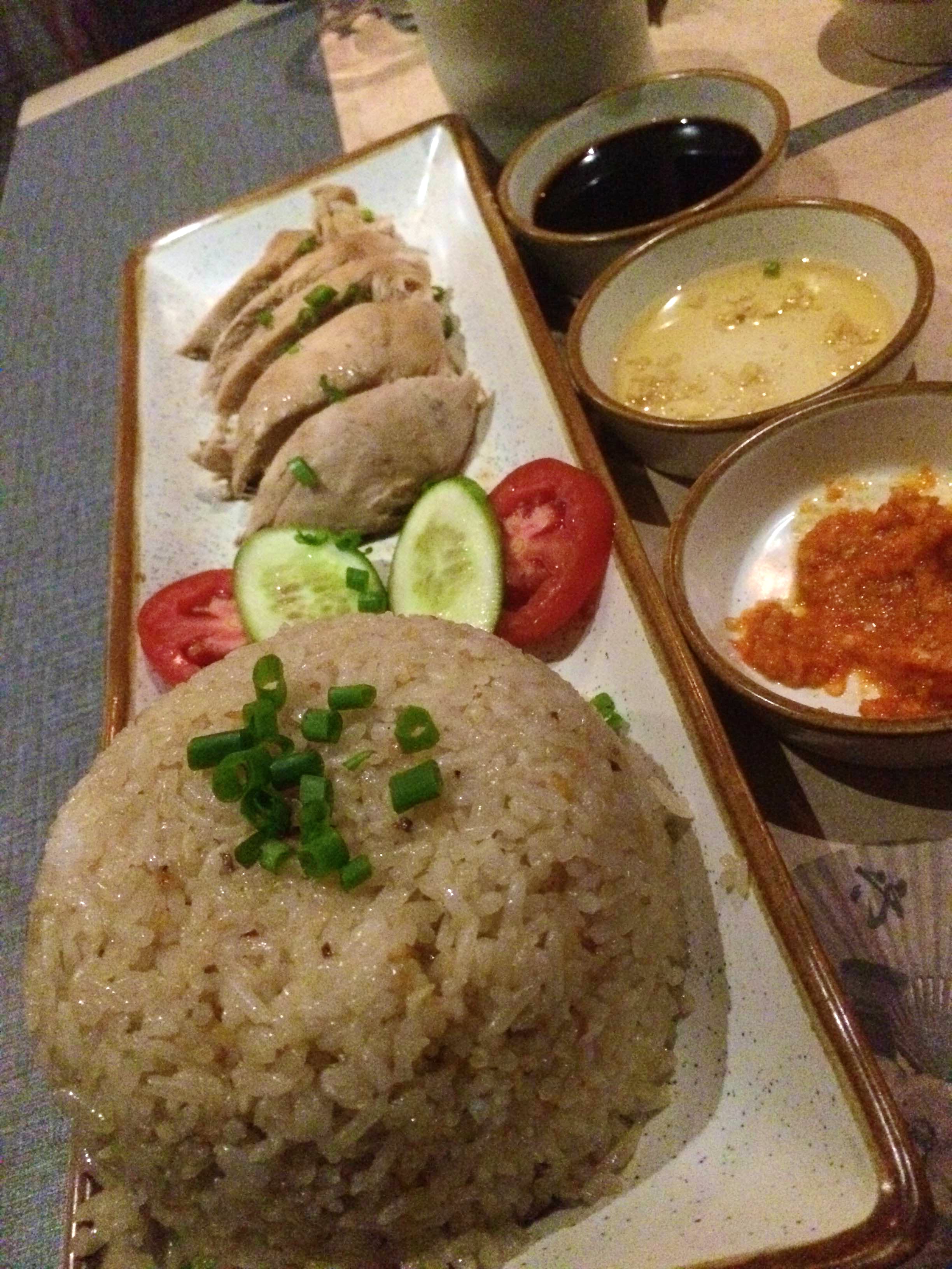 Dish,Food,Cuisine,White rice,Steamed rice,Ingredient,Comfort food,Hainanese chicken rice,Produce,Meal
