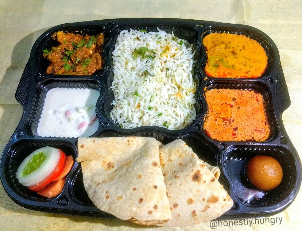 Feast In A Tray Is A 24x7 Budget Delivery Kitchen & One That You Really ...