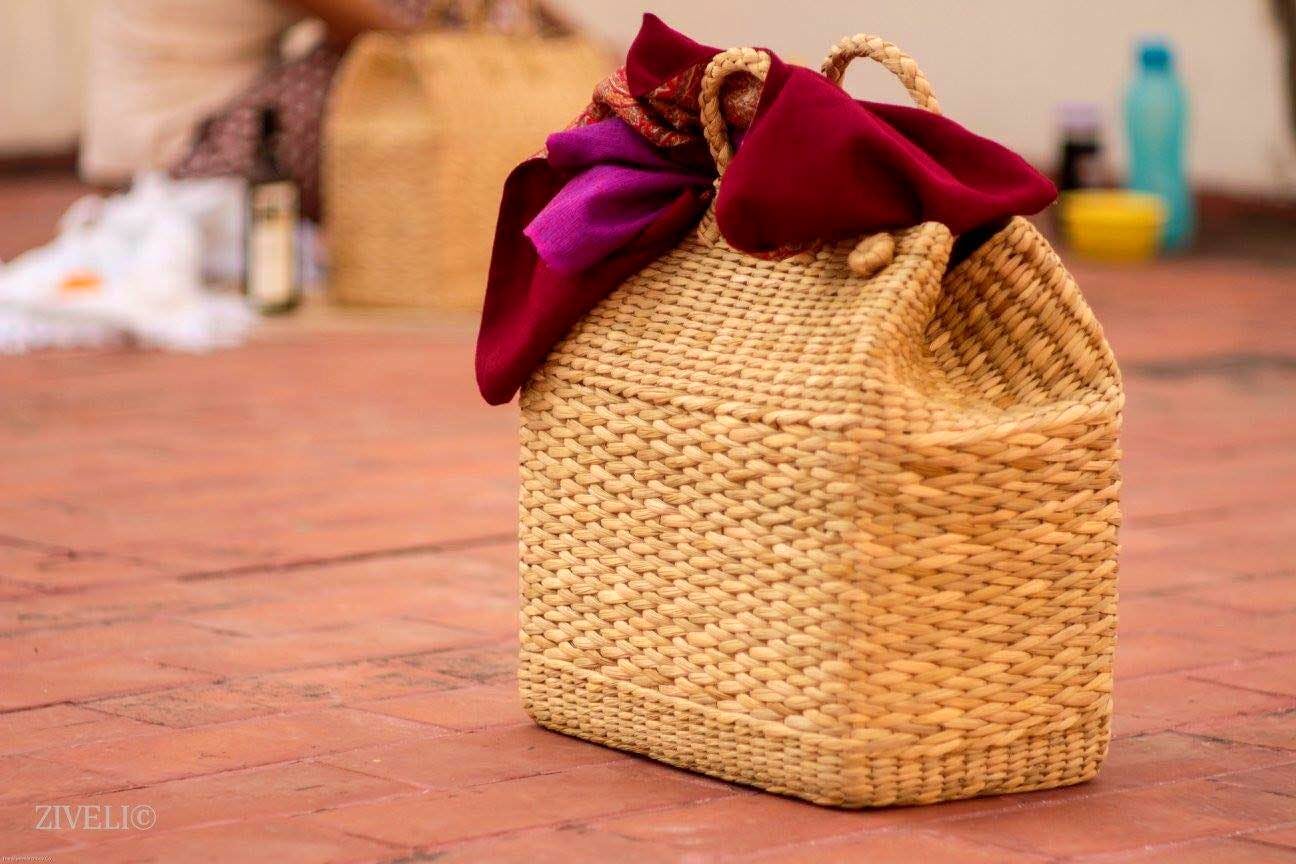 Basket,Bag,Home accessories,Wicker,Fashion accessory,Present