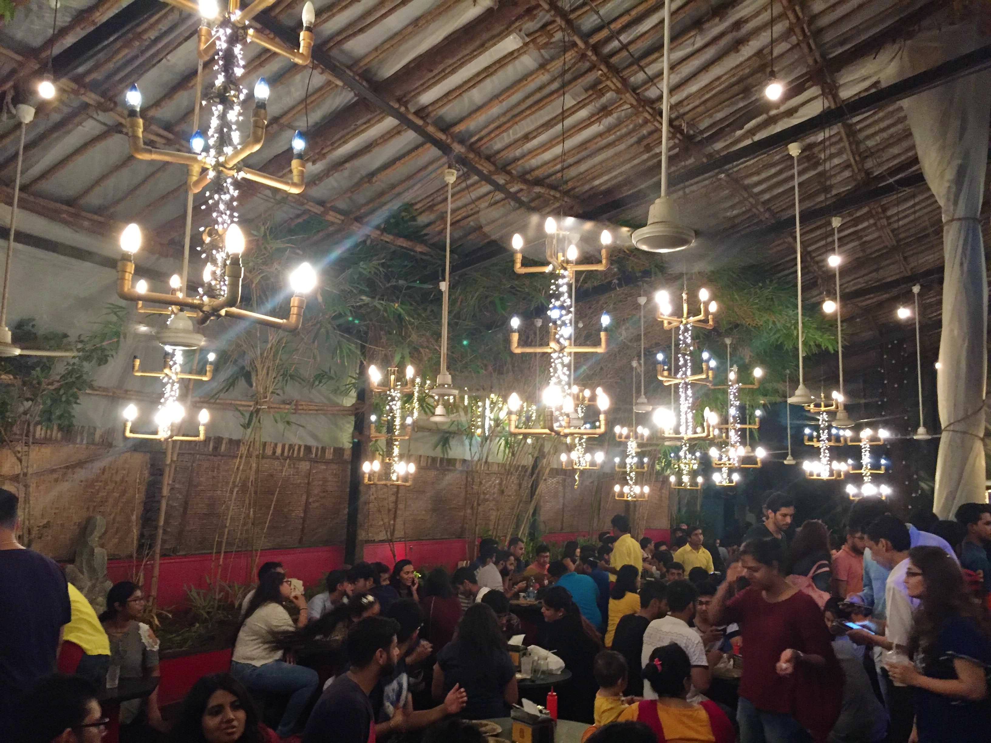 Prithvi Cafe Is An Astonishing Place Which Cannot Be Missed In Mumbai | LBB