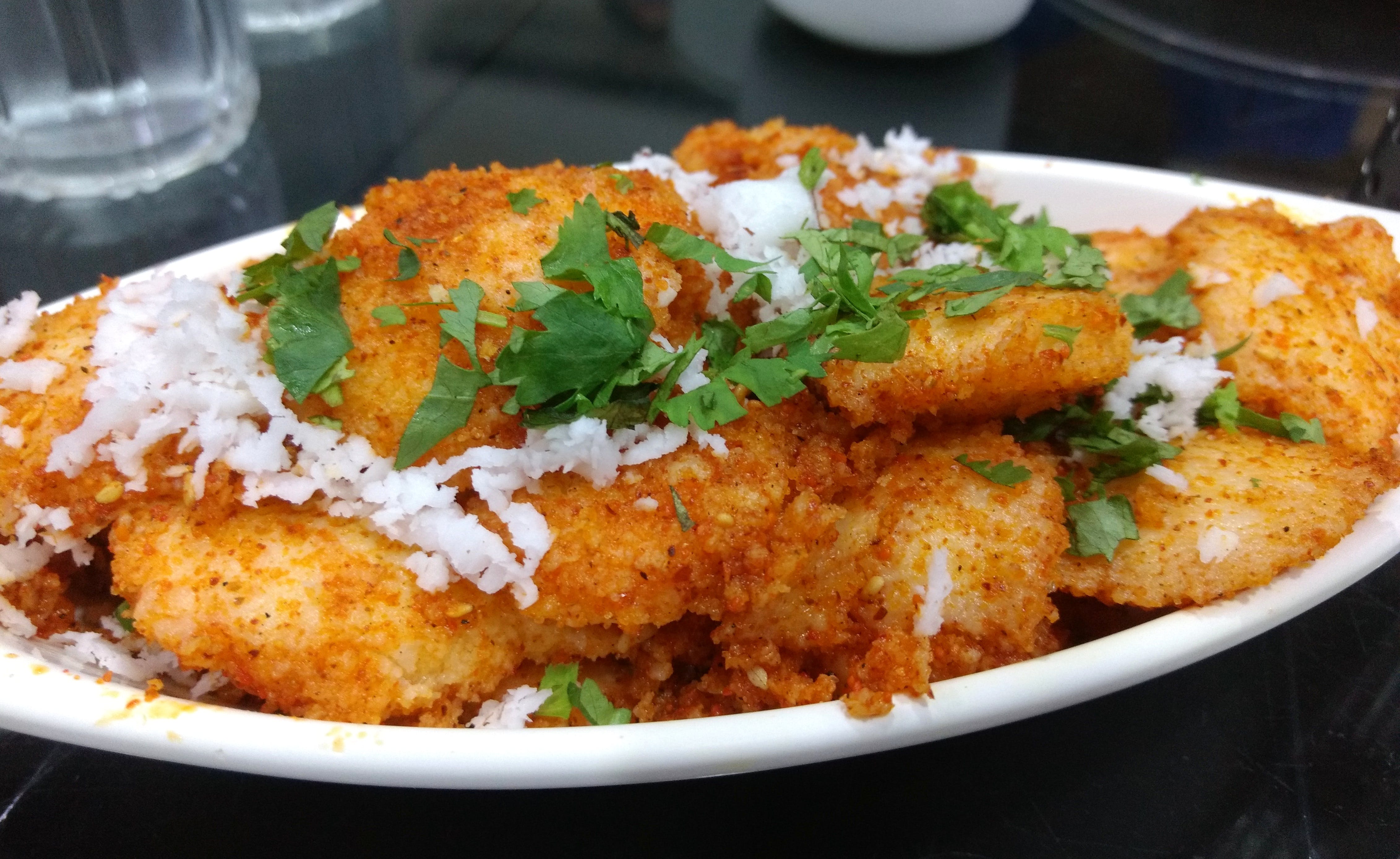 Dish,Food,Cuisine,Fried food,Ingredient,Cutlet,Produce,Hash browns,Staple food,Fritter
