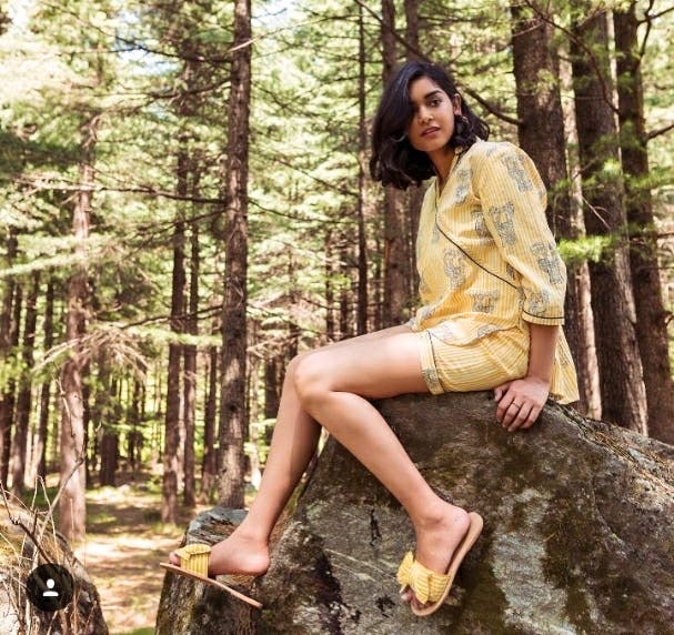 People in nature,Nature,Tree,Natural environment,Yellow,Beauty,Lady,Forest,Photo shoot,Fashion