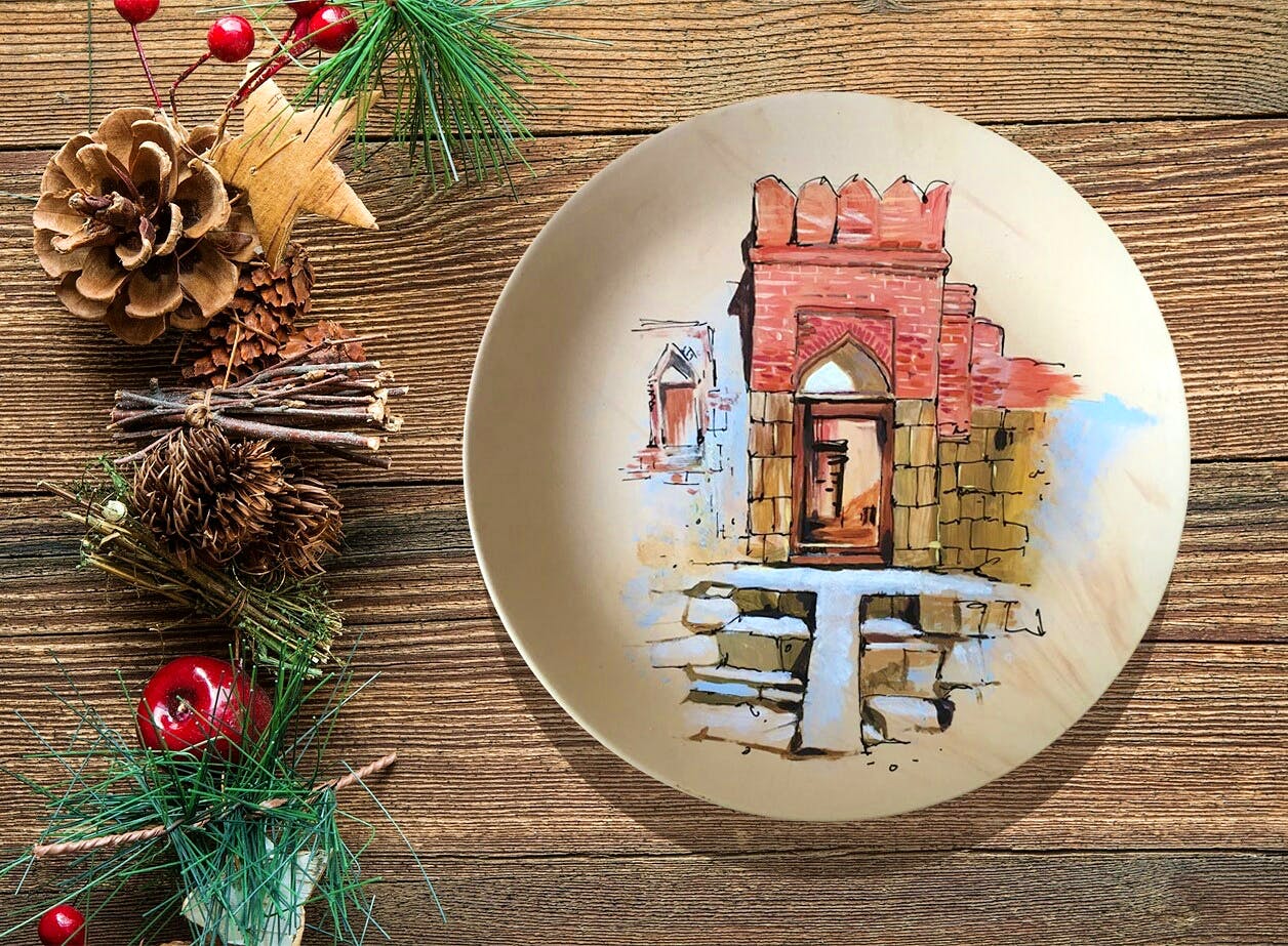 Plate,Branch,Tree,Wood,Dishware,Christmas decoration,Christmas,Christmas ornament,Fir,Ornament