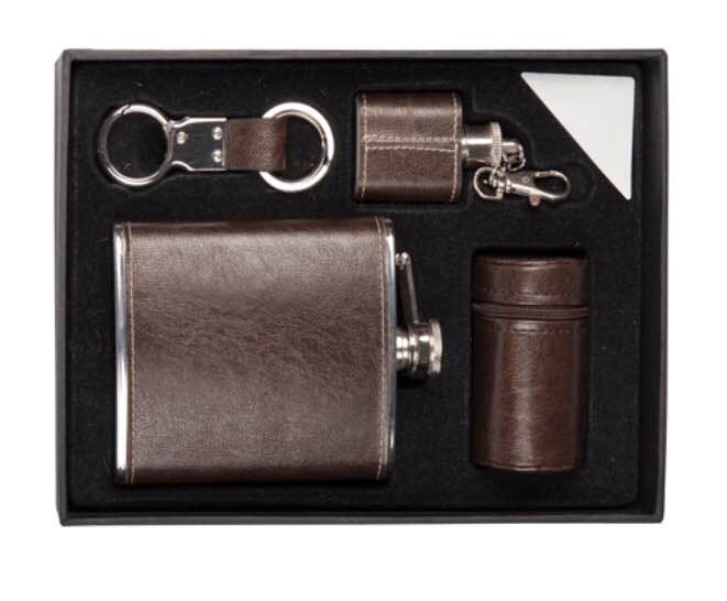 Product,Leather,Brown,Wallet,Fashion accessory,Keychain,Rectangle,Barware,Metal