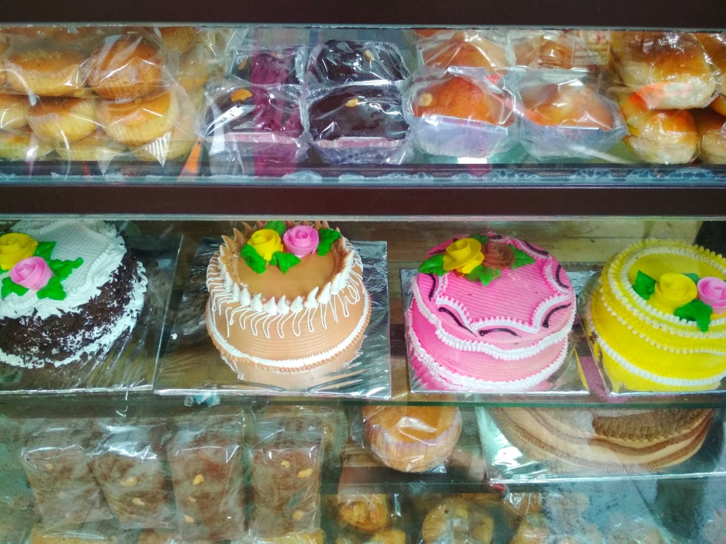 Cake Delivery At Midnight? Call This Bakery In Gurgaon