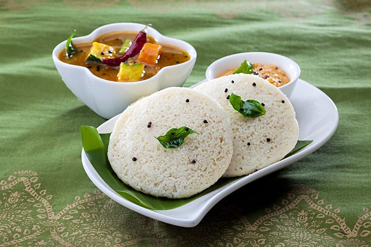 Dish,Food,Cuisine,Idli,Ingredient,Produce,Comfort food,Indian cuisine,Breakfast,South Indian cuisine