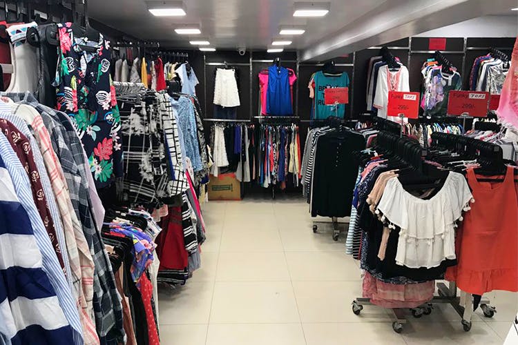 Clothes At INR 299 At 2 Funky, Kamla Nagar | LBB, Delhi