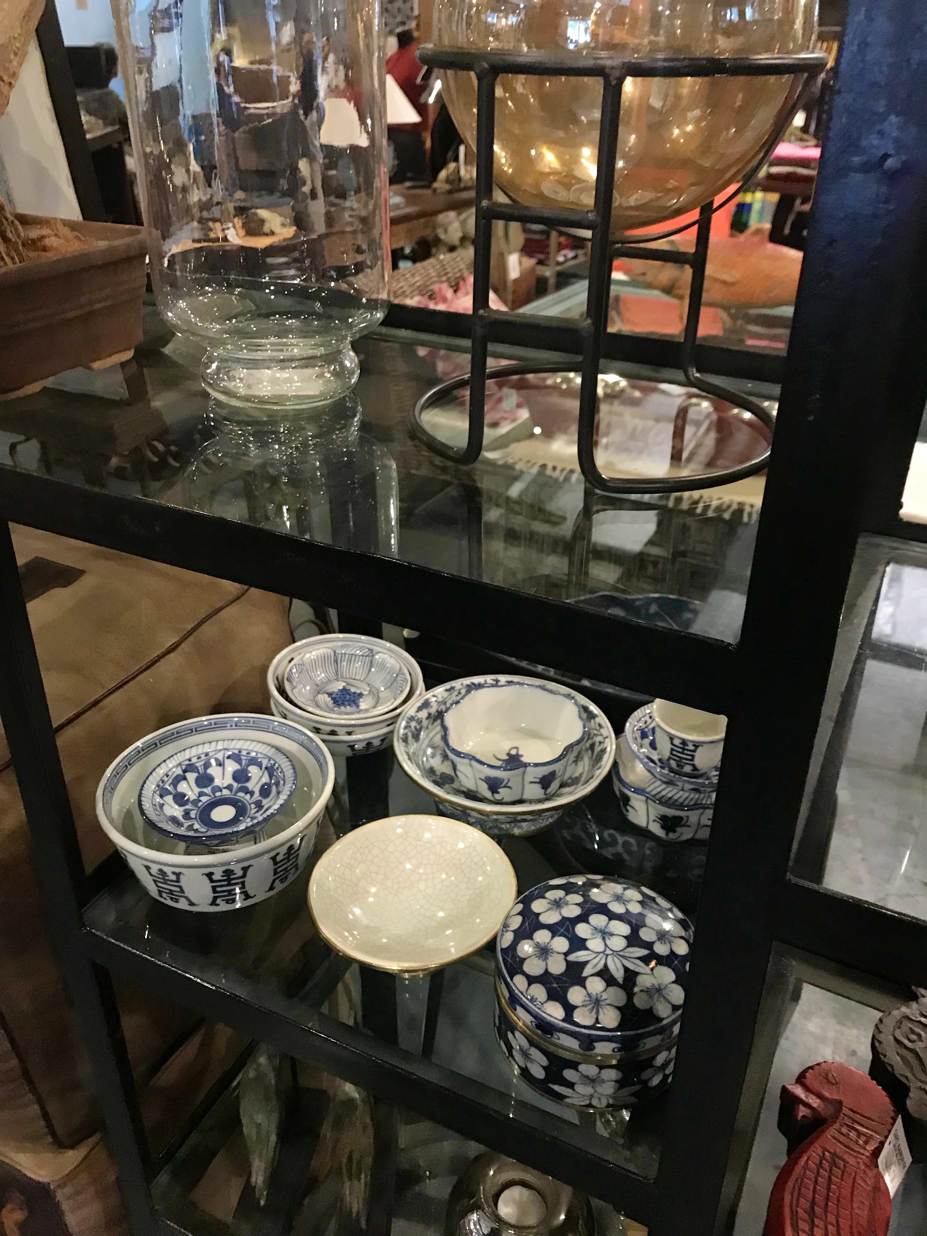 Table,Porcelain,Interior design,Glass,Ceramic