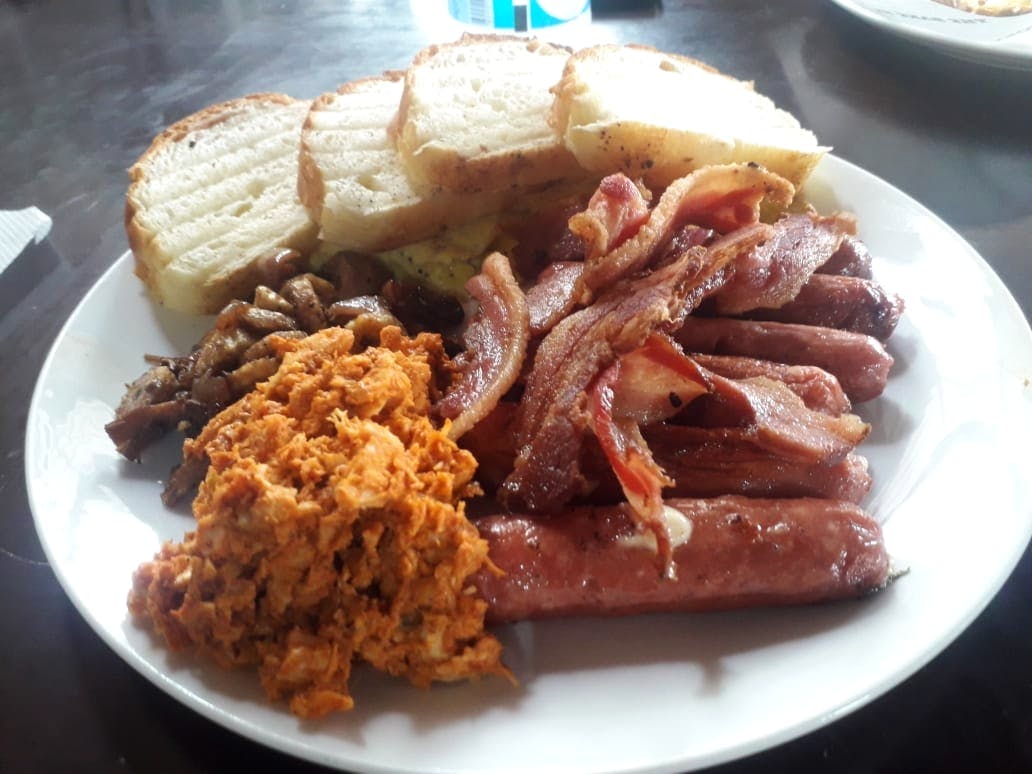 Dish,Food,Cuisine,Ingredient,Meat,Produce,Brunch,Full breakfast,Brisket,Corned beef