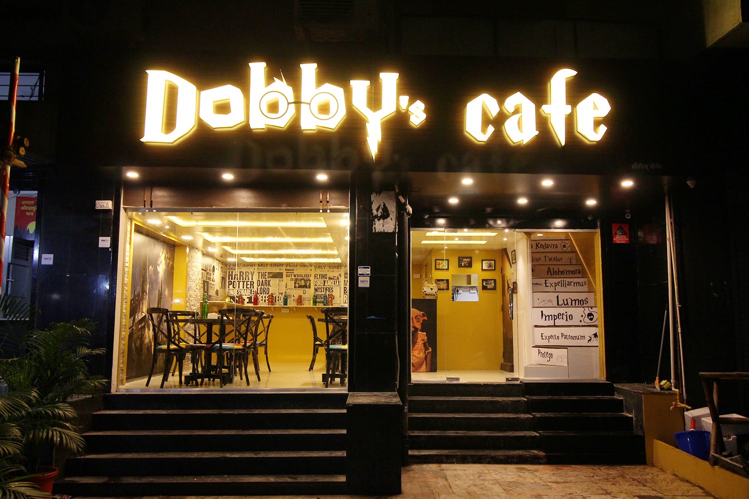 Harry-Potter-Themed Dobby's Cafe, Sinhagad Road