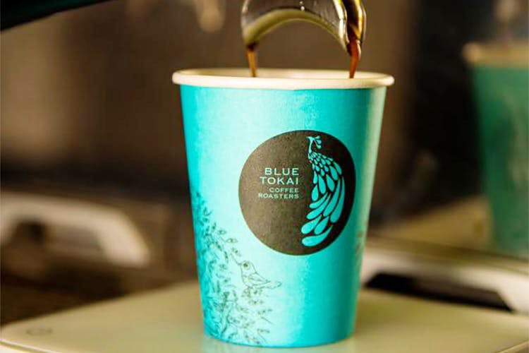Turquoise,Cup,Coffee cup,Cup,Drink,Turquoise,Drinkware,Mug