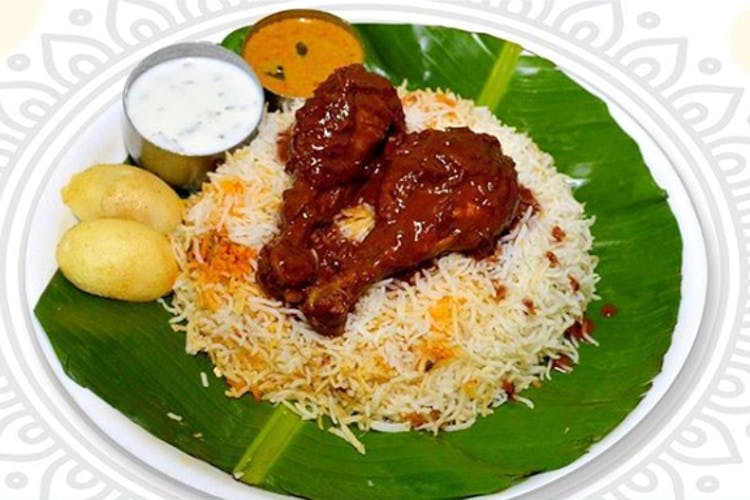 Dish,Food,Cuisine,Rice,Ingredient,Steamed rice,White rice,Nasi uduk,Nasi liwet,Produce