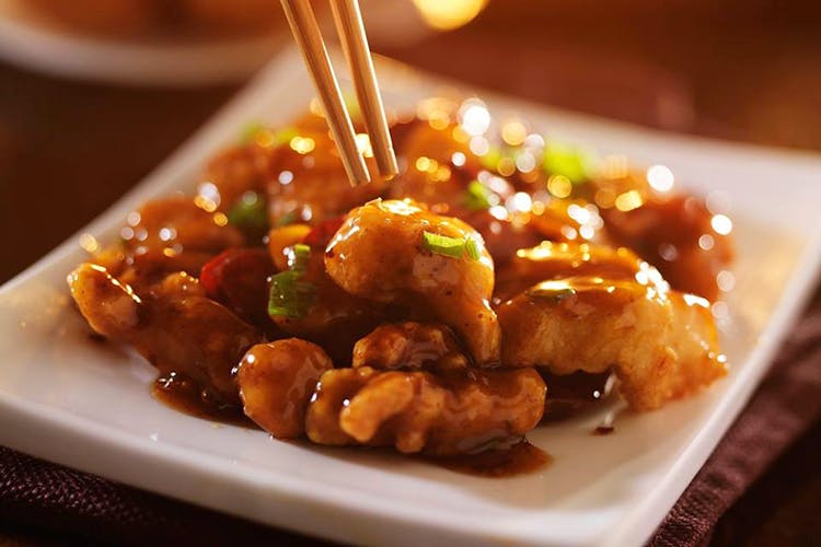 Dish,Food,Cuisine,Sweet and sour,Ingredient,Orange chicken,General tso's chicken,Kung pao chicken,Sweet and sour chicken,Fried food