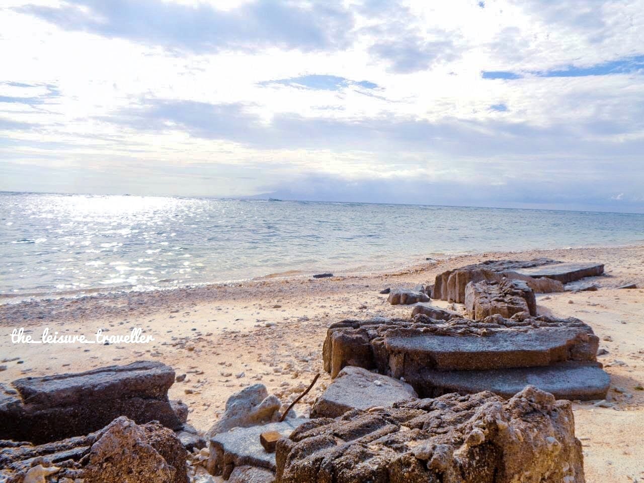 Sea,Sky,Shore,Ocean,Coast,Beach,Rock,Wave,Water,Horizon