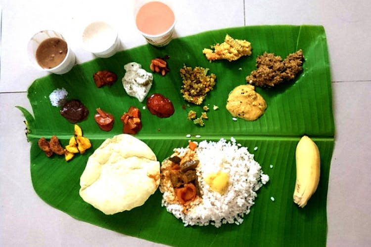 Dish,Food,Cuisine,Sadya,Banana leaf rice,Banana leaf,Andhra food,Ingredient,Tamil food,Leaf