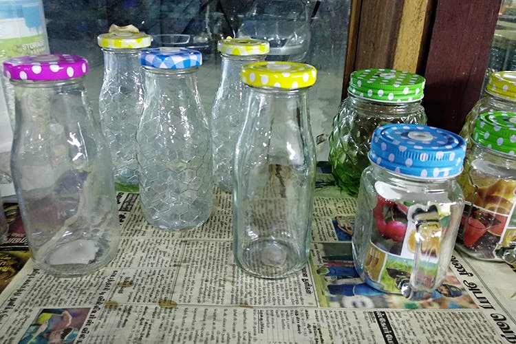 Plastic bottle,Water,Glass,Mason jar,Drinkware,Bottled water,Plastic,Bottle,Glass bottle,Tableware