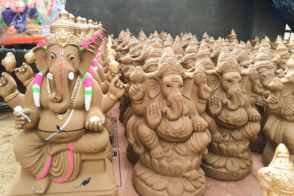 eco-friendly-ganesh-making-workshop-lbb-pune