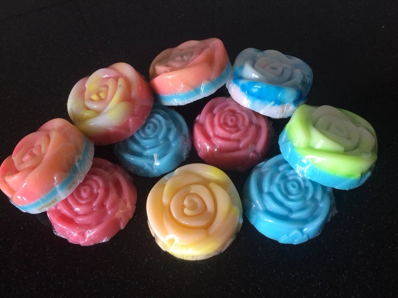 Sweetness,Food coloring,Rose,Plastic,Food additive,Bead