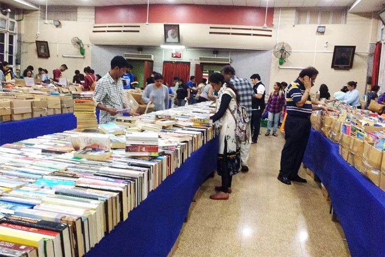 Pre-Owned Book Sale By Weight At Churchgate | LBB, Mumbai