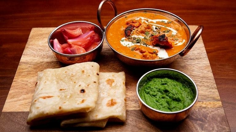 Dish,Food,Cuisine,Naan,Ingredient,Raita,Chapati,Comfort food,Flatbread,Indian cuisine