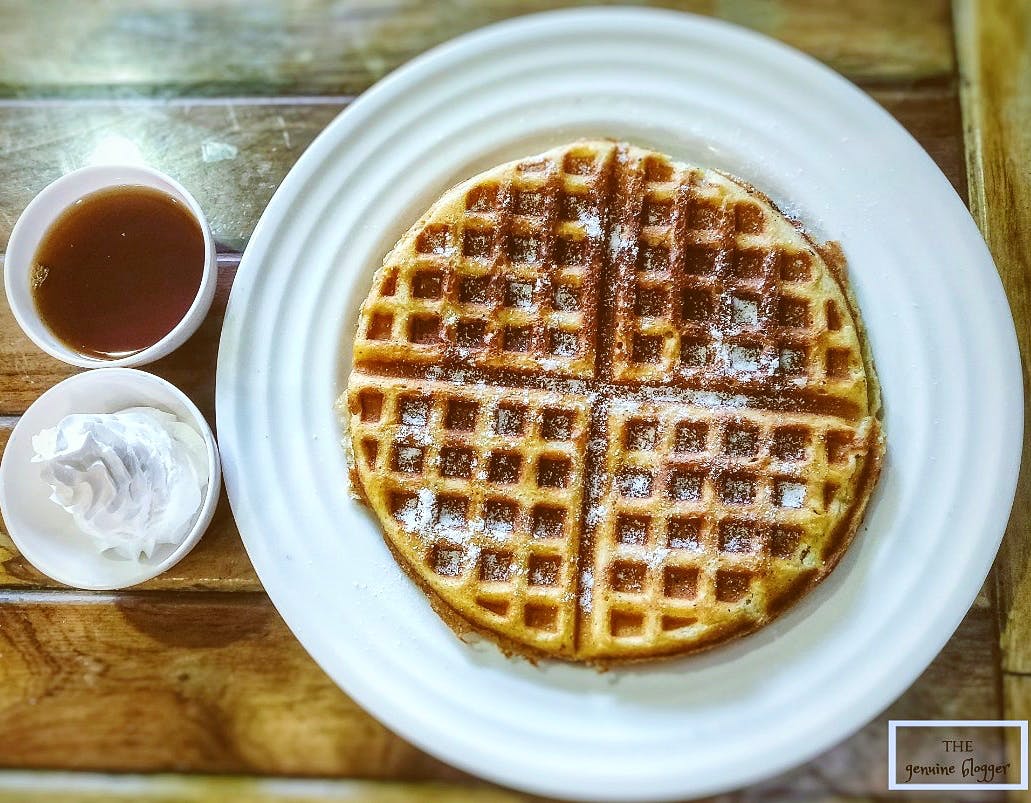 Breakfast Plans: Drop By This Eatery For Eggless Waffles, Pancakes & More