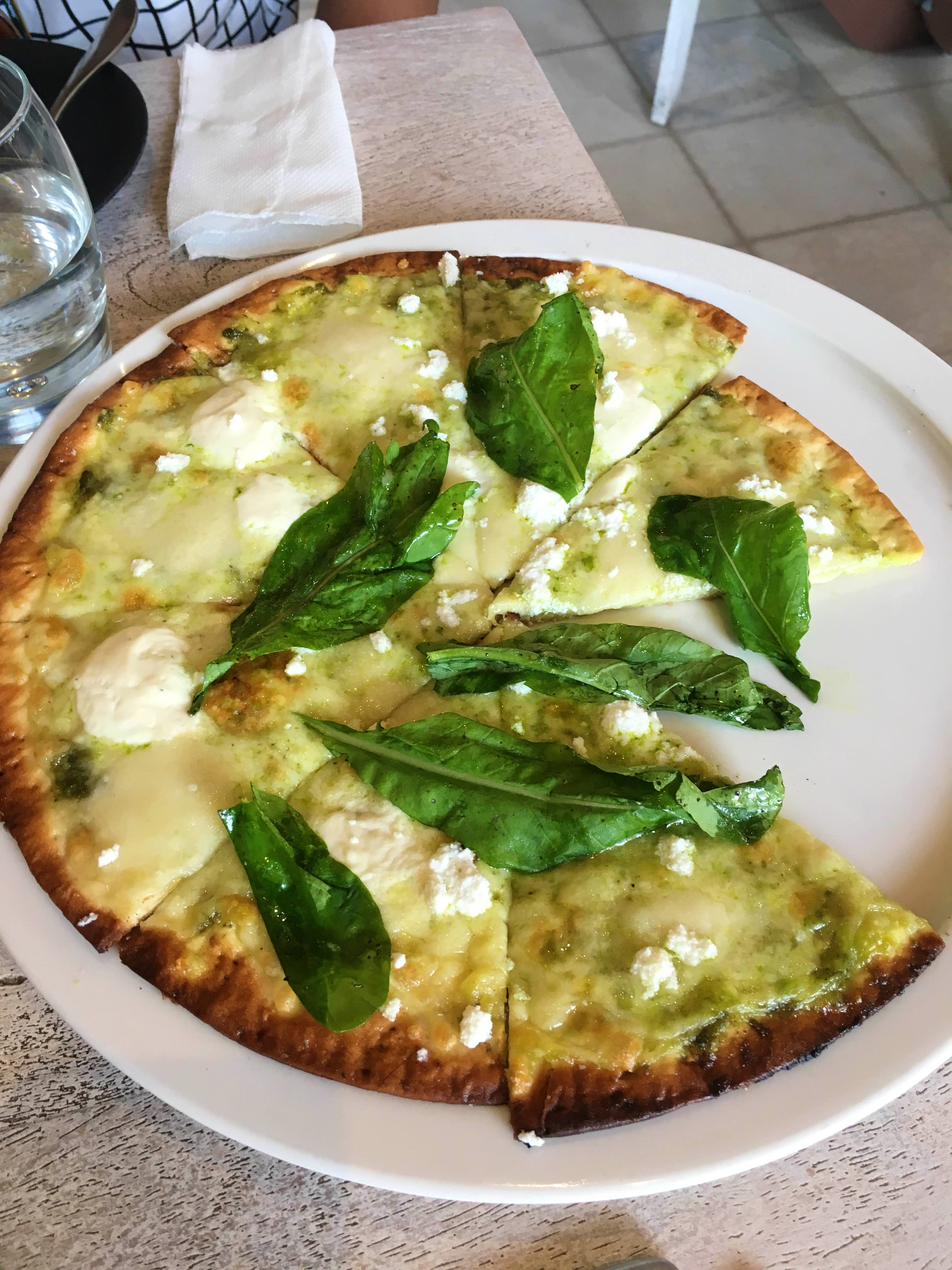 Can't Get Enough Of Cheese? Try White Pizza At This Cafe In Essex Farms