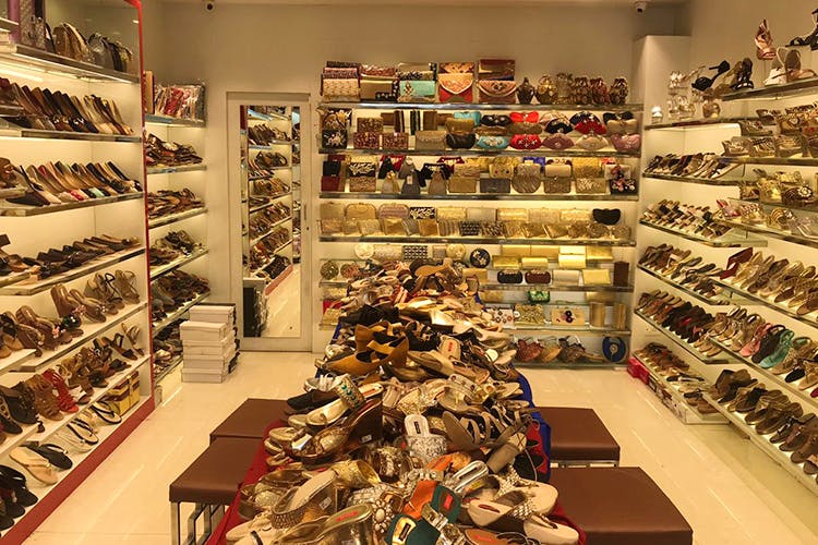 The 6 Best Shoe Stores in New Mexico!