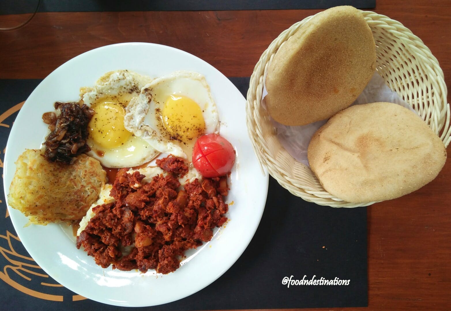 Dish,Food,Cuisine,Ingredient,Meal,Breakfast,Full breakfast,Brunch,Produce,Staple food