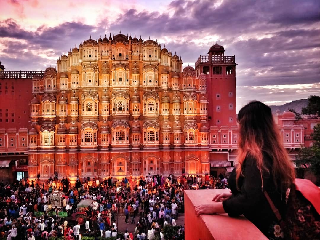 Landmark,Sky,Building,Architecture,Tourism,City,Travel,Crowd,Photography,Castle