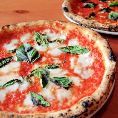 Dish,Pizza,Food,Cuisine,Pizza cheese,Flatbread,California-style pizza,Ingredient,Italian food,Recipe