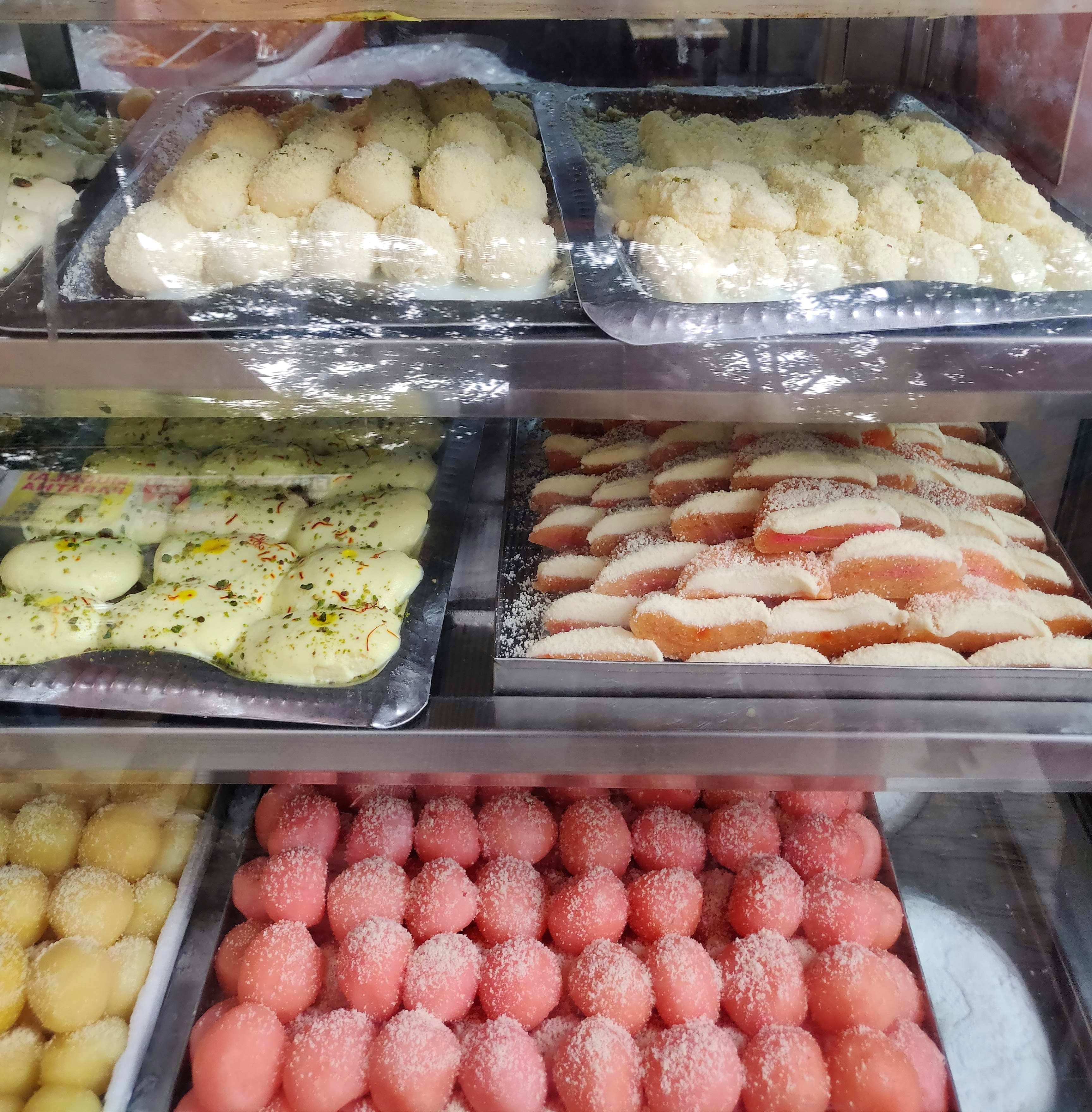 Food,Cuisine,Sweetness,Dish,Comfort food,Tteok,Delicacy,Ingredient,Bakery,South asian sweets