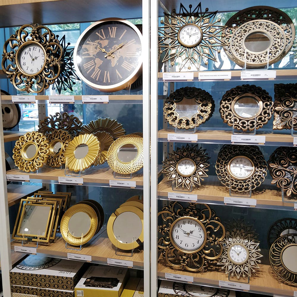 Buy Home Decor At HomeTown Store T.Nagar LBB, Chennai