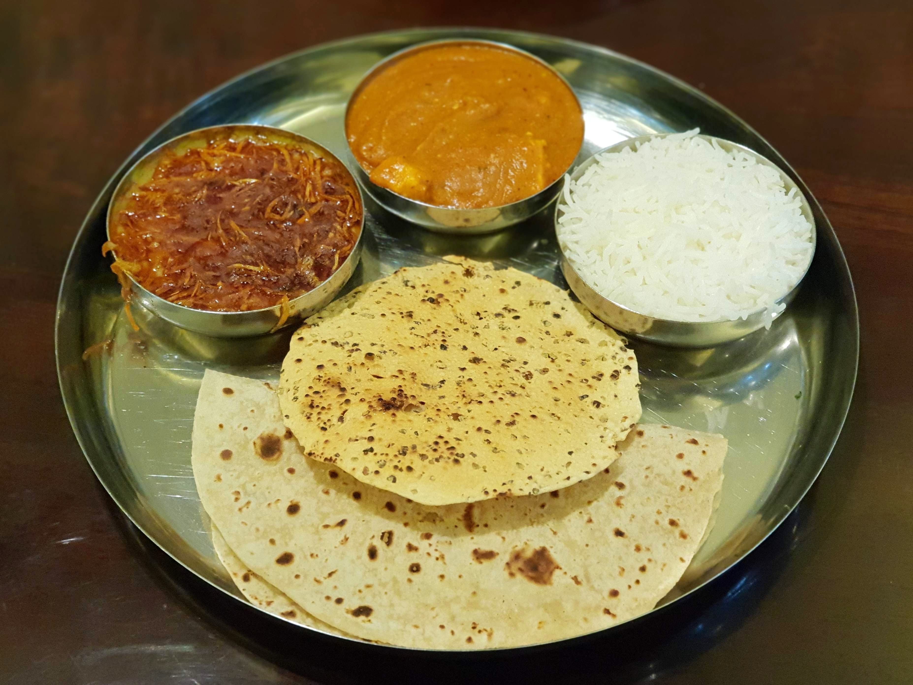 Dish,Food,Cuisine,Ingredient,Appam,Indian cuisine,Bhakri,Neer dosa,Roti,Chapati