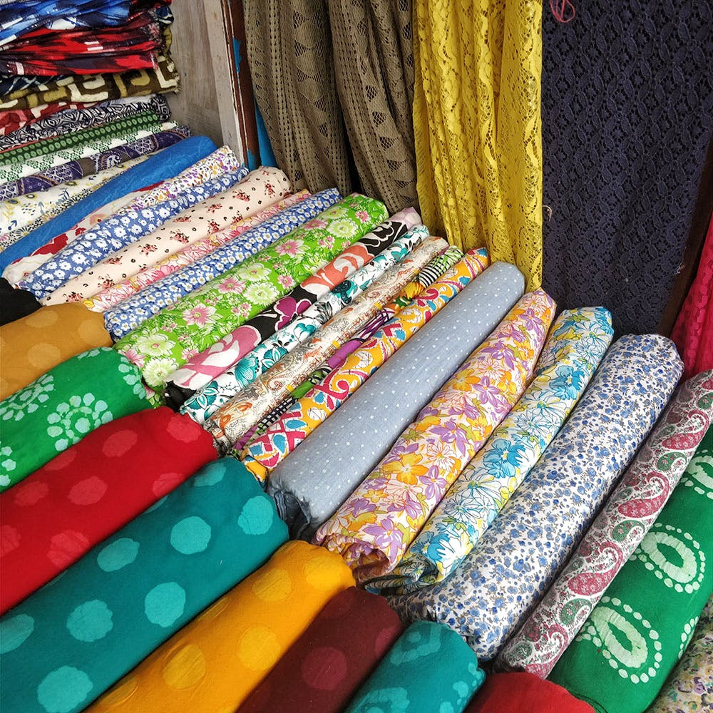 Textile,Bangle,Fashion accessory,Pattern
