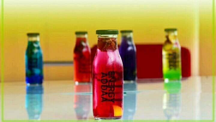 Bottle,Product,Glass bottle,Drink,Water,Food coloring,Water bottle,Liquid,Plastic bottle,Vegetable juice